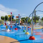 Mobil Prestige - Terrasse A - Api-1-52-1114 Campsite *