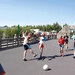 Mobil Prestige - Terrasse A - Api-1-52-1114 Campsite